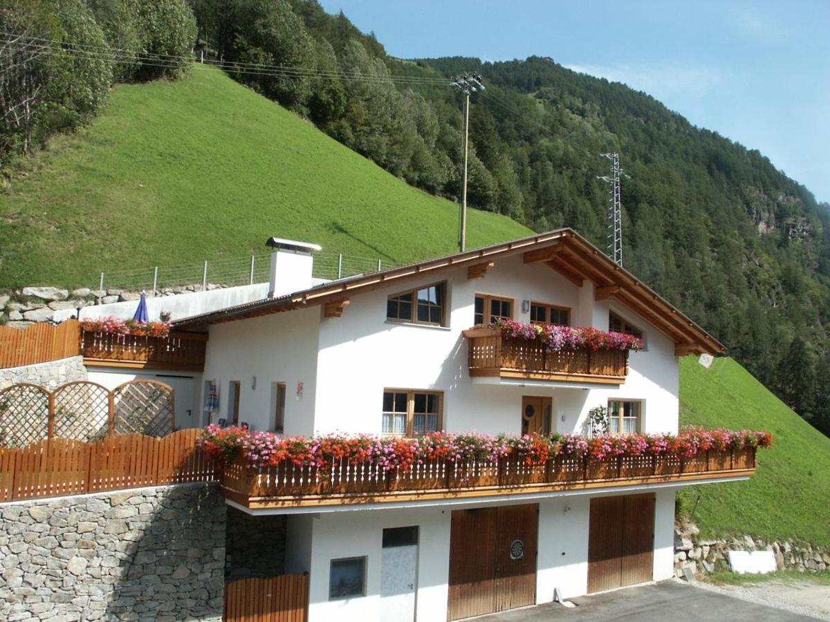 Oberversant Hof Naturns Kültér fotó